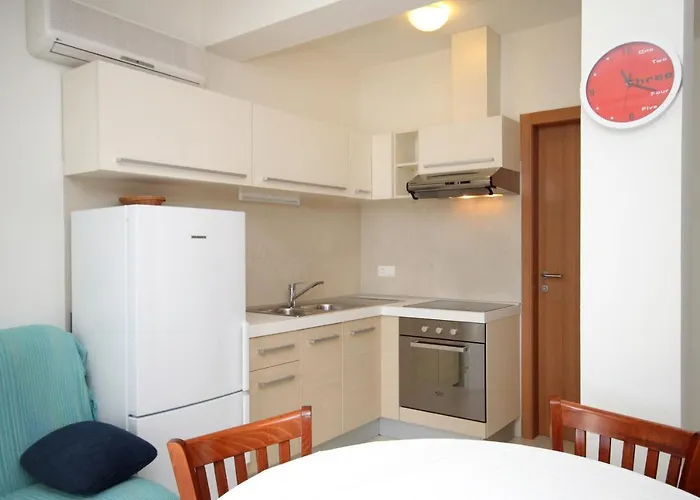 Verunic 8103a Διαμέρισμα *