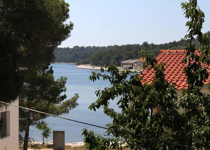 Διαμέρισμα Verunic 8103a *