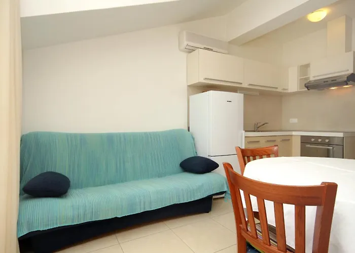 Appartement Verunic 8103a *